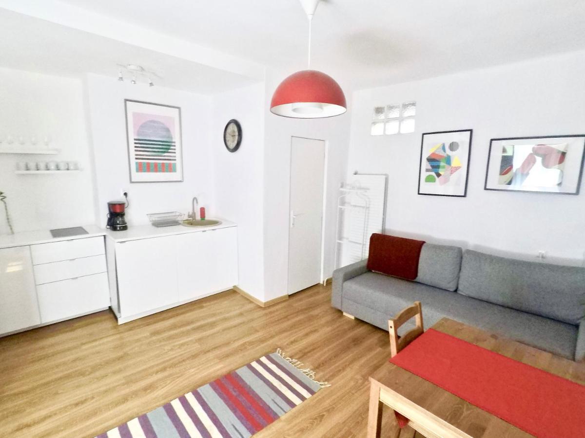 Fifty Shades Of Travel Apartman Brassó Kültér fotó